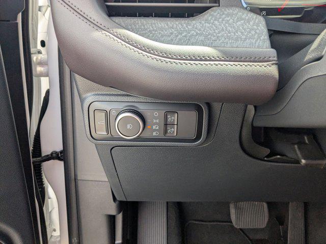 new 2025 Ford Explorer car, priced at $56,262