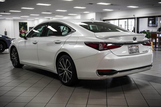 used 2025 Lexus ES 300h car, priced at $45,988
