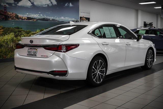 used 2025 Lexus ES 300h car, priced at $45,988