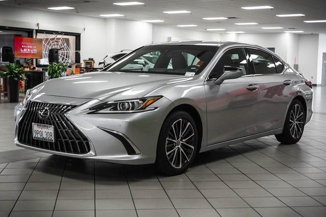 used 2025 Lexus ES 300h car, priced at $47,988