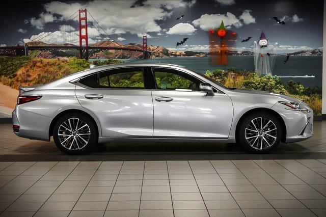 used 2025 Lexus ES 300h car, priced at $47,988