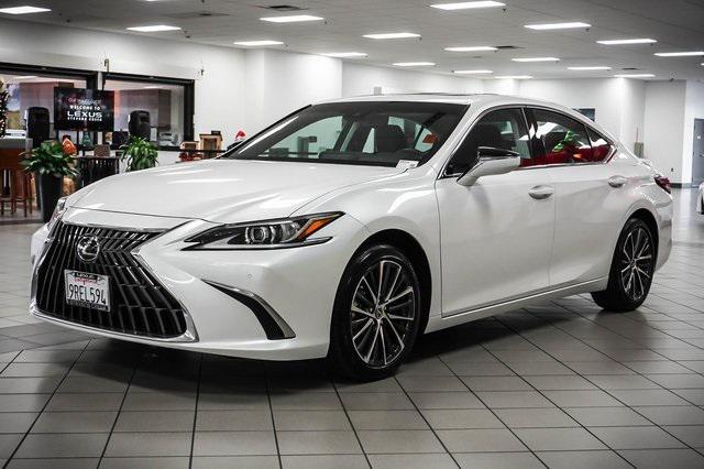 used 2025 Lexus ES 300h car, priced at $47,988