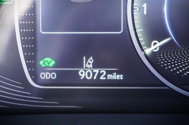 used 2025 Lexus ES 300h car, priced at $47,988