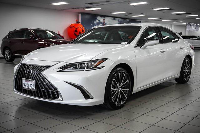 used 2025 Lexus ES 300h car, priced at $47,988