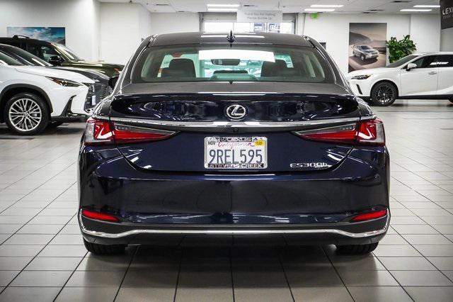 used 2025 Lexus ES 300h car, priced at $46,988