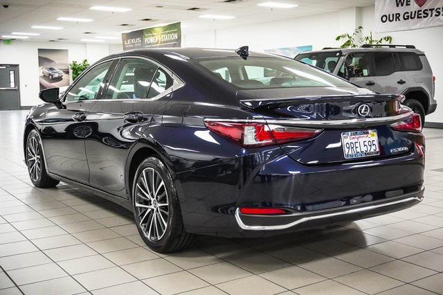 used 2025 Lexus ES 300h car, priced at $46,988