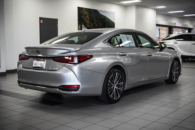 used 2025 Lexus ES 300h car, priced at $46,988