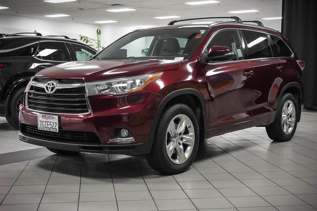 used 2014 Toyota Highlander car, priced at $20,988