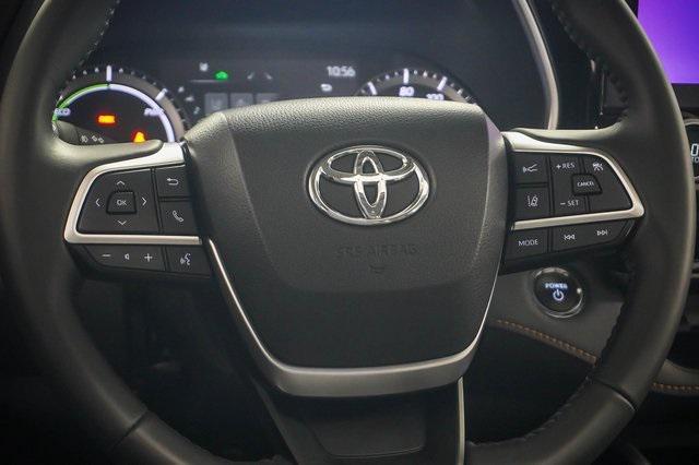 used 2023 Toyota Highlander Hybrid car, priced at $50,988