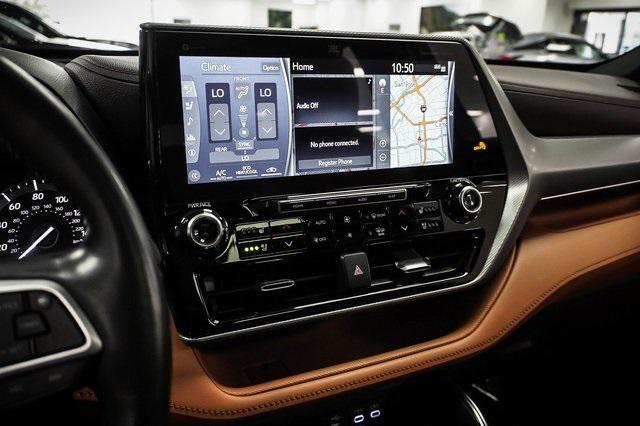 used 2022 Toyota Highlander car, priced at $44,988