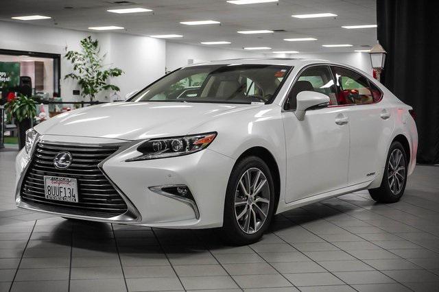 used 2018 Lexus ES 300h car, priced at $29,988