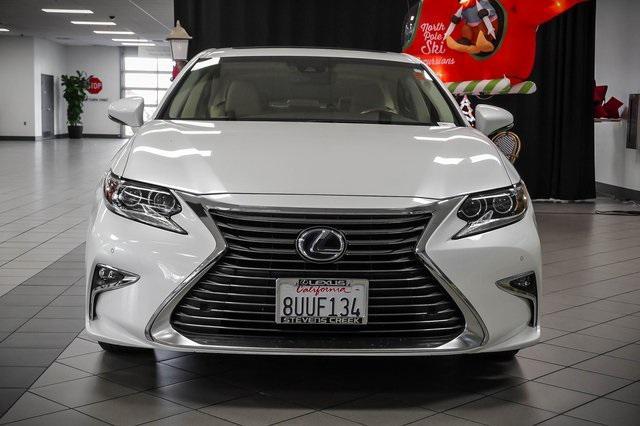 used 2018 Lexus ES 300h car, priced at $29,988