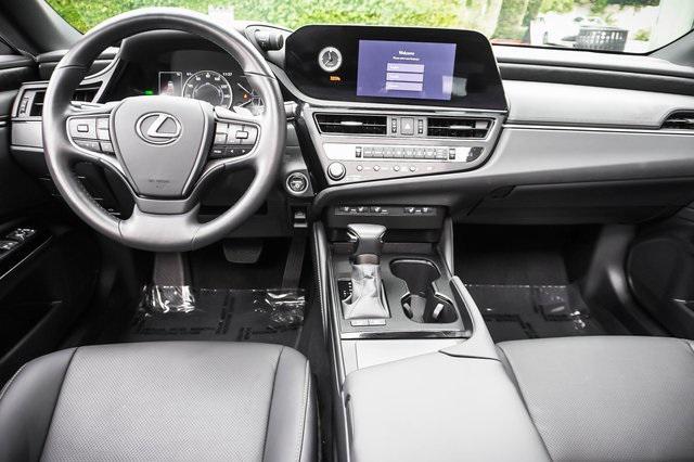 used 2025 Lexus ES 300h car, priced at $45,988