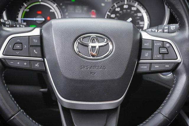 used 2022 Toyota Highlander Hybrid car, priced at $41,988