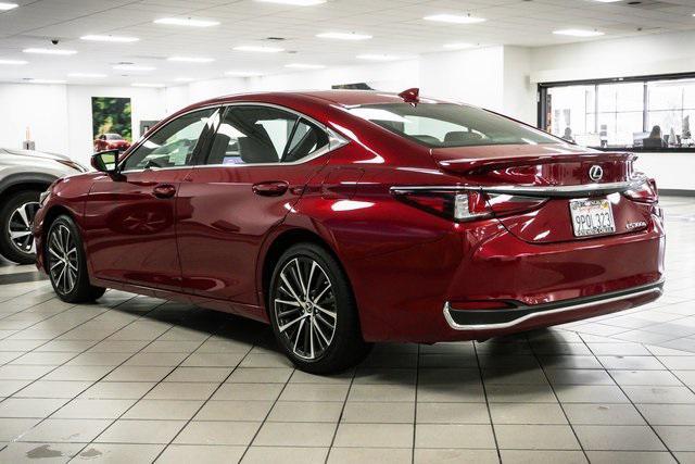 used 2025 Lexus ES 300h car, priced at $47,988