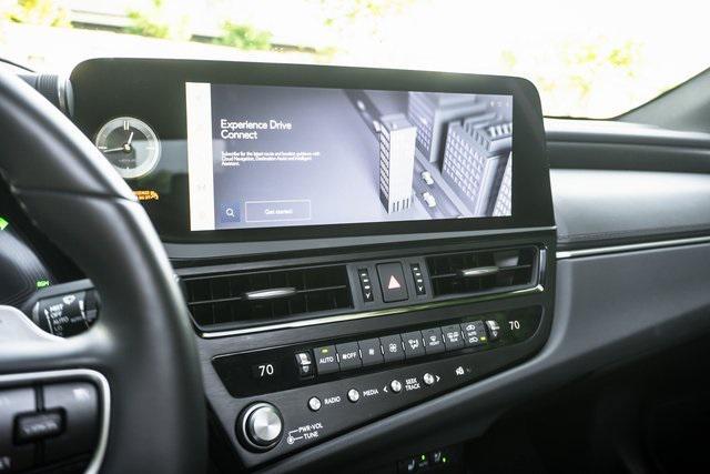 used 2025 Lexus ES 300h car, priced at $47,988
