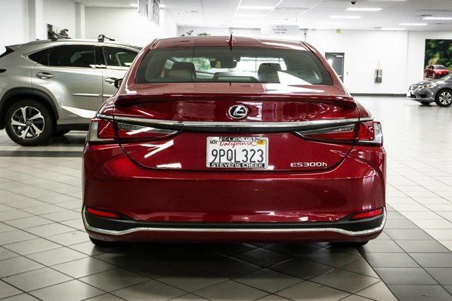 used 2025 Lexus ES 300h car, priced at $47,988