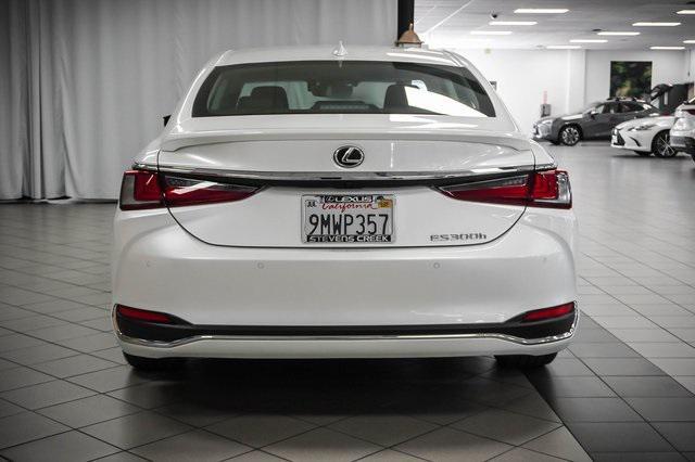 used 2025 Lexus ES 300h car, priced at $46,988