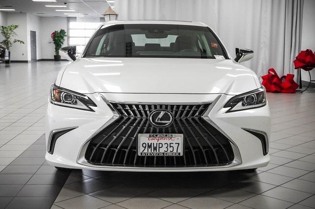 used 2025 Lexus ES 300h car, priced at $46,988