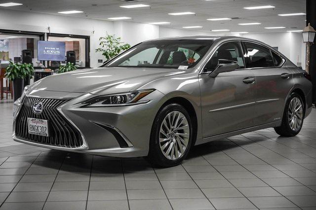 used 2019 Lexus ES 300h car, priced at $39,988