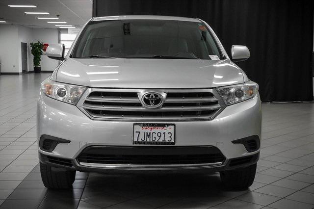 used 2013 Toyota Highlander car, priced at $16,988