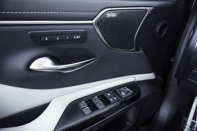 used 2024 Lexus ES 300h car, priced at $49,988