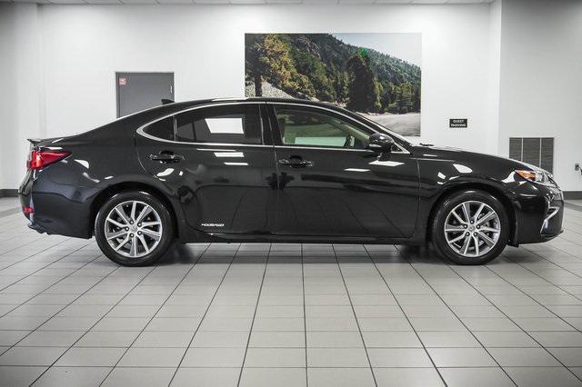 used 2017 Lexus ES 300h car, priced at $19,988