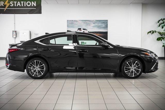 used 2025 Lexus ES 300h car, priced at $47,988