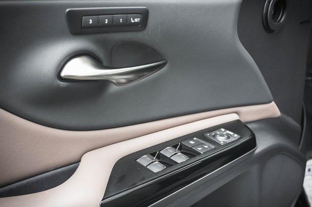 used 2025 Lexus ES 300h car, priced at $47,988