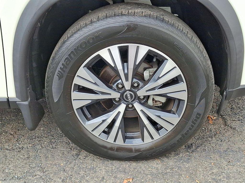 used 2022 Nissan Rogue car, priced at $22,995