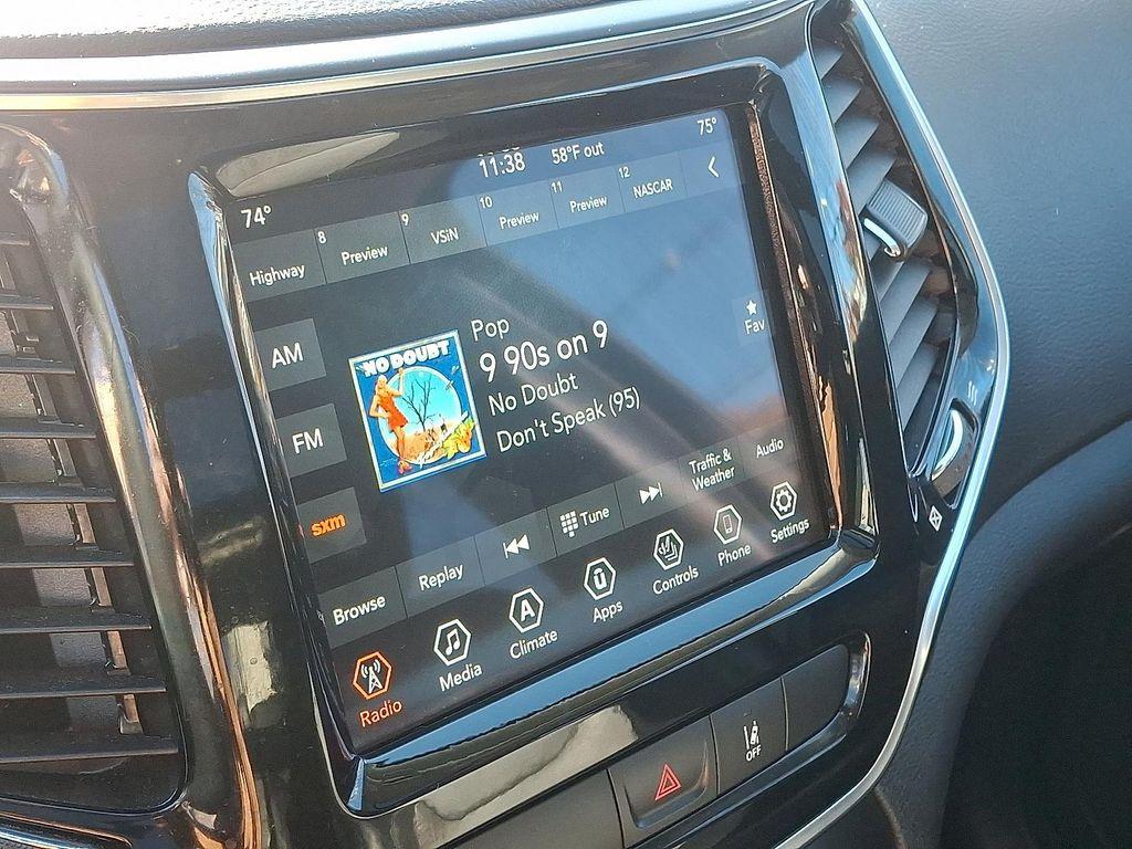 used 2022 Jeep Cherokee car, priced at $21,795