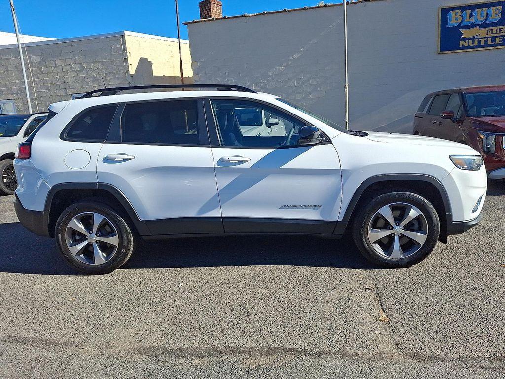 used 2022 Jeep Cherokee car, priced at $21,795