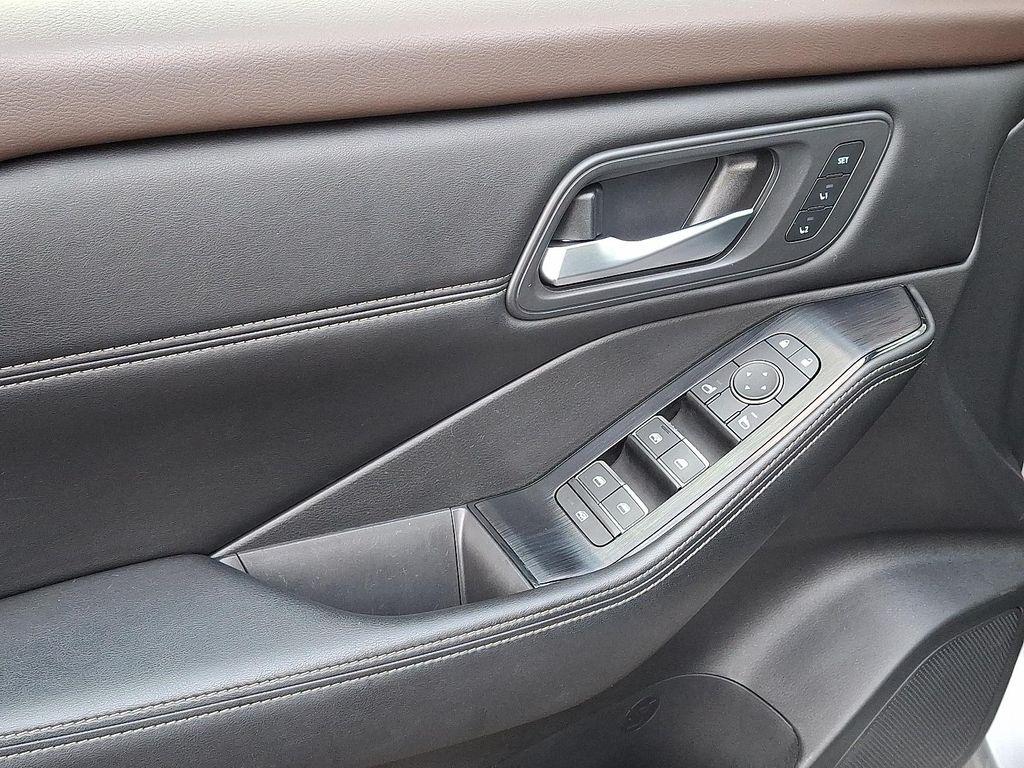 used 2023 Nissan Rogue car, priced at $24,995