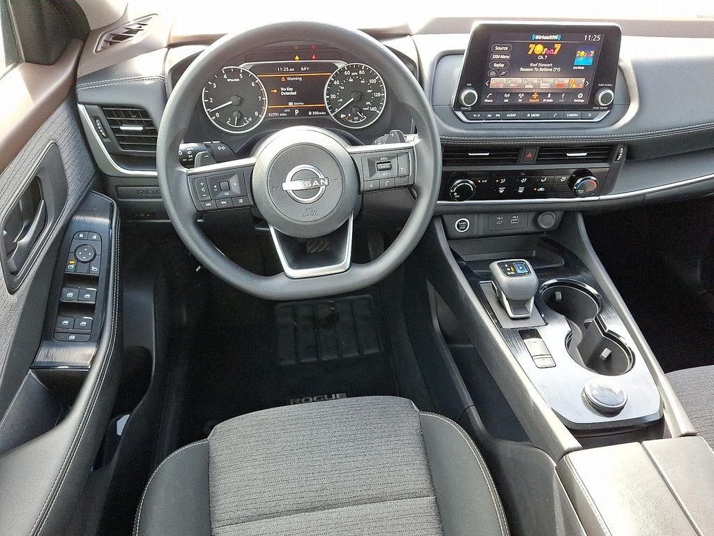 used 2022 Nissan Rogue car, priced at $19,995