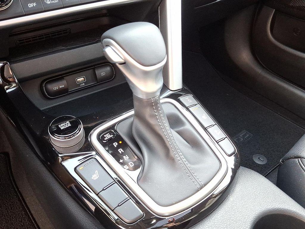 used 2023 Kia Seltos car, priced at $19,995