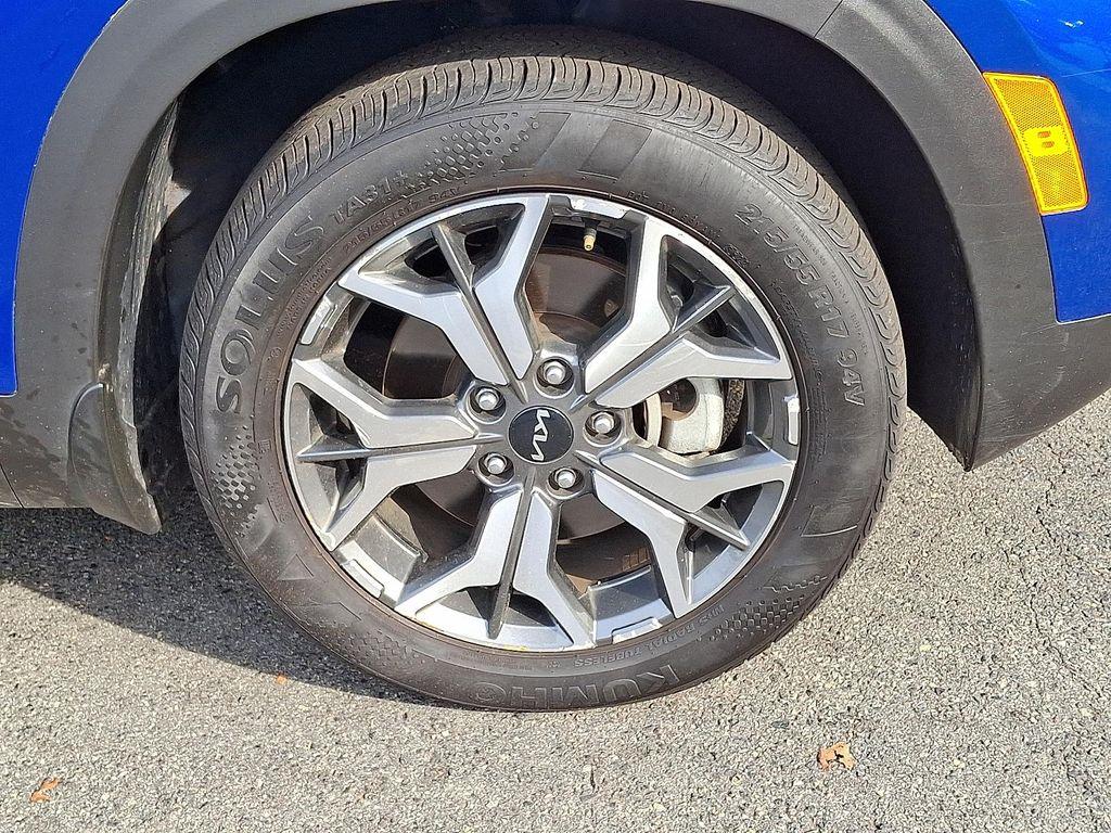 used 2023 Kia Seltos car, priced at $19,995