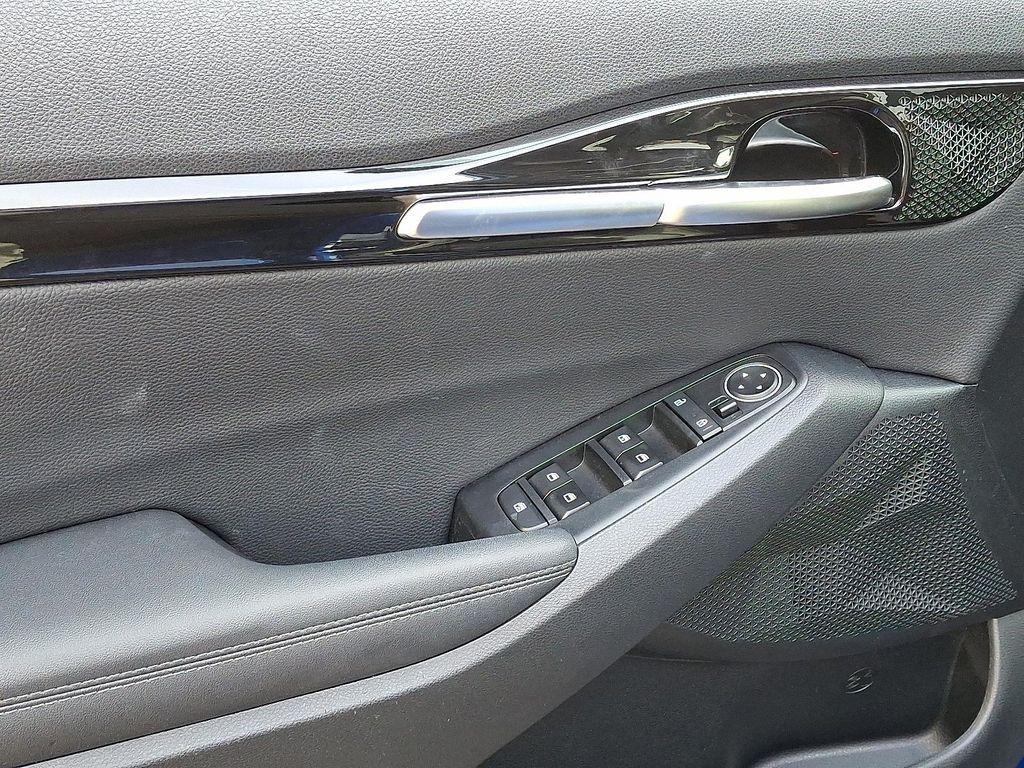 used 2023 Kia Seltos car, priced at $19,995