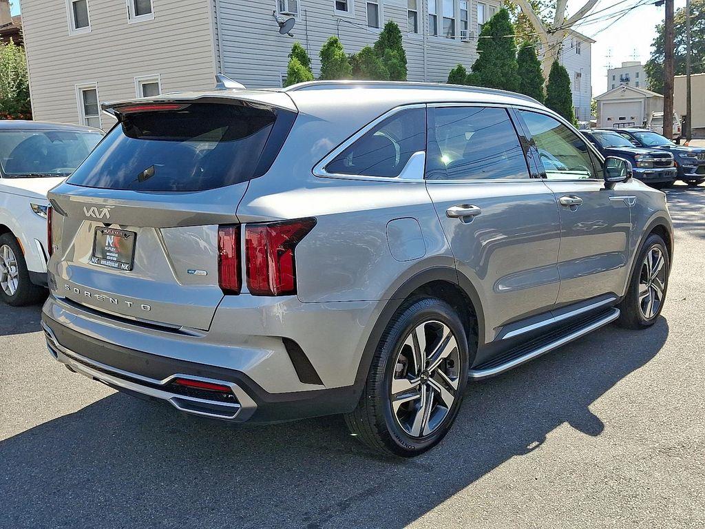 used 2022 Kia Sorento Plug-In Hybrid car, priced at $30,995