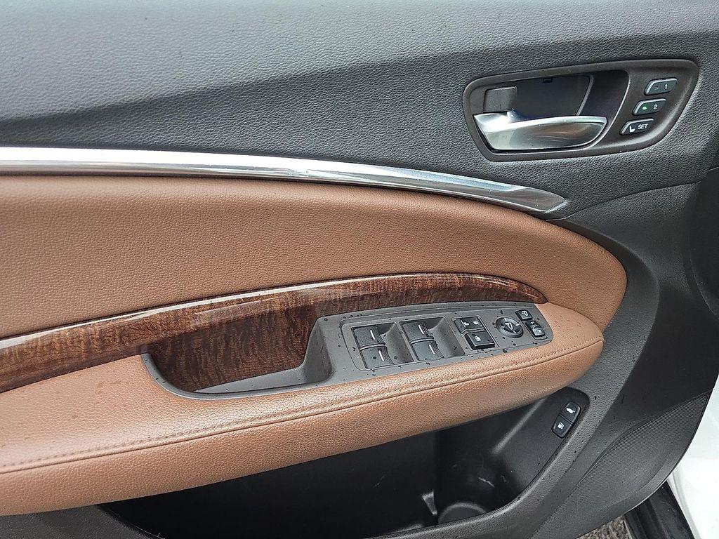 used 2018 Acura MDX car, priced at $22,995