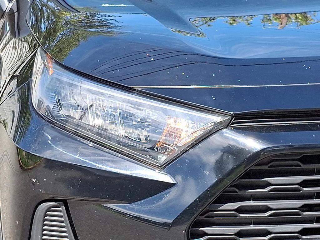 used 2020 Toyota RAV4 Hybrid car, priced at $18,995