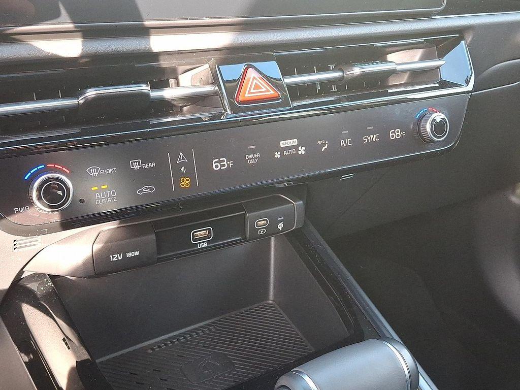 used 2025 Kia Niro car, priced at $27,995