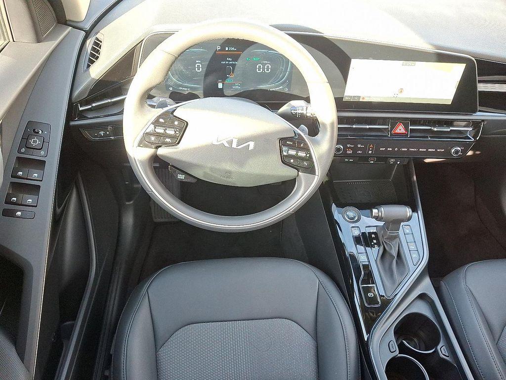 used 2025 Kia Niro car, priced at $27,995