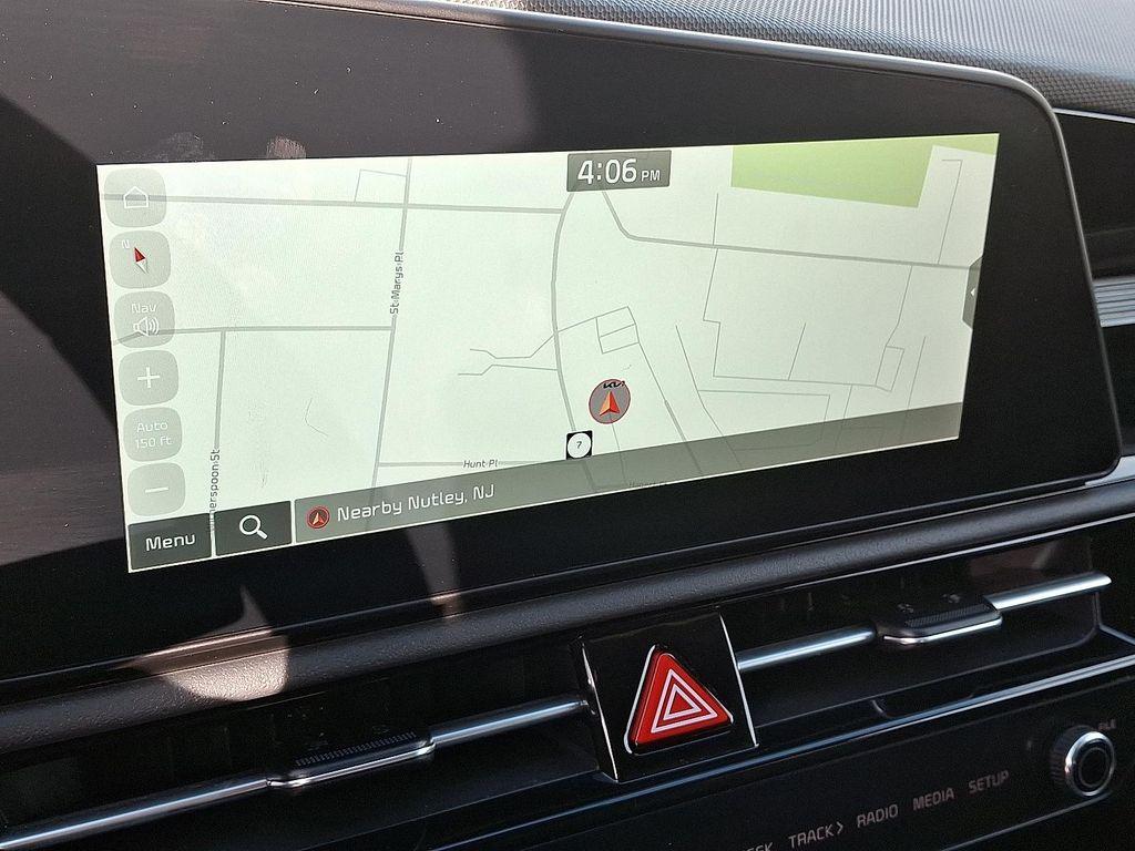 used 2025 Kia Niro car, priced at $27,995