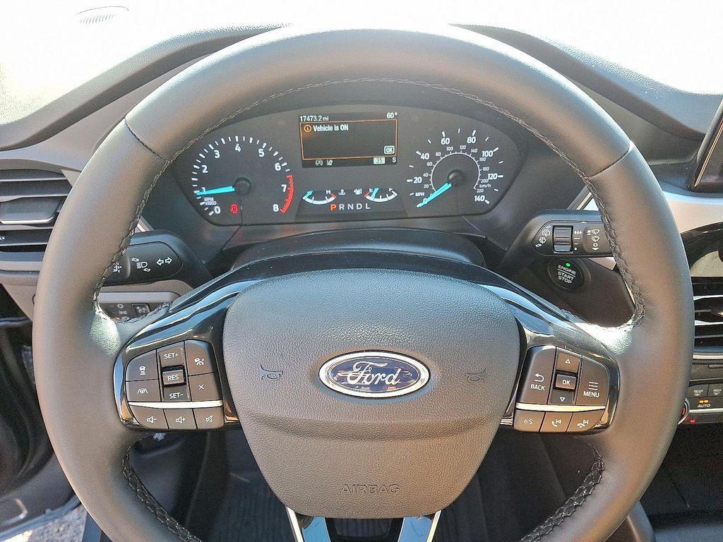 used 2022 Ford Escape car, priced at $18,995