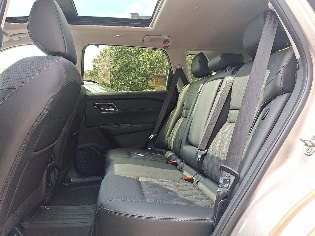 used 2024 Nissan Rogue car, priced at $33,995