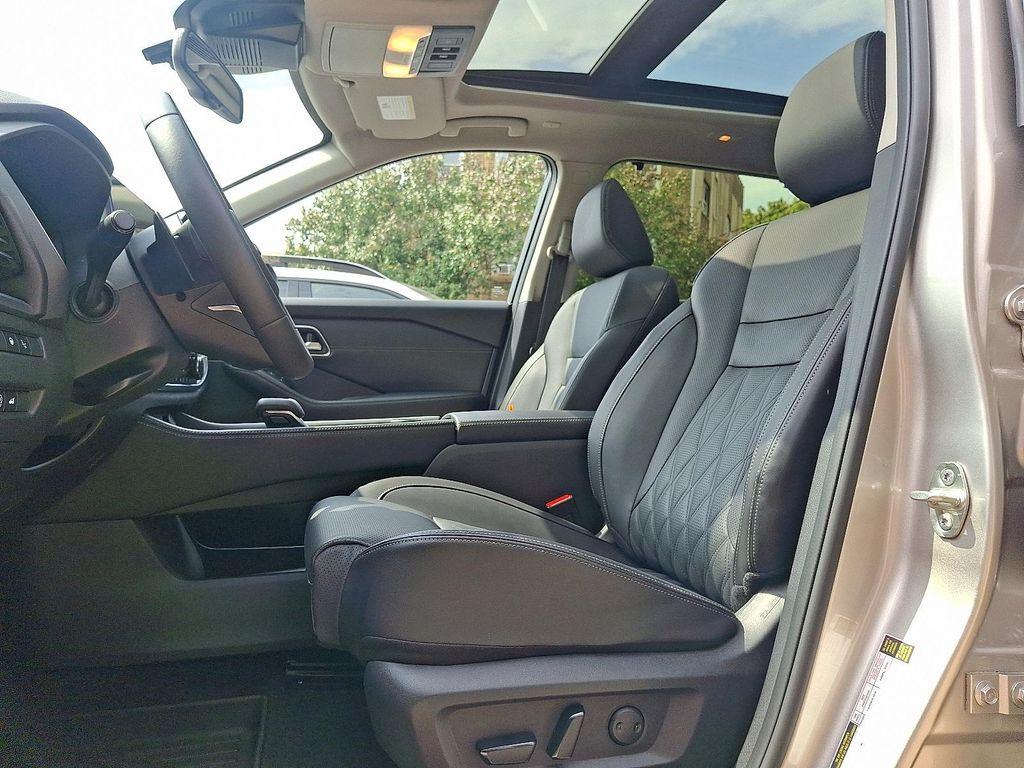 used 2024 Nissan Rogue car, priced at $33,995