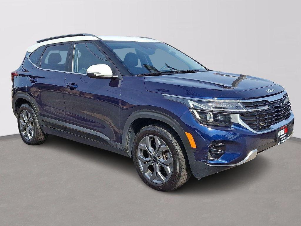 used 2024 Kia Seltos car, priced at $21,995