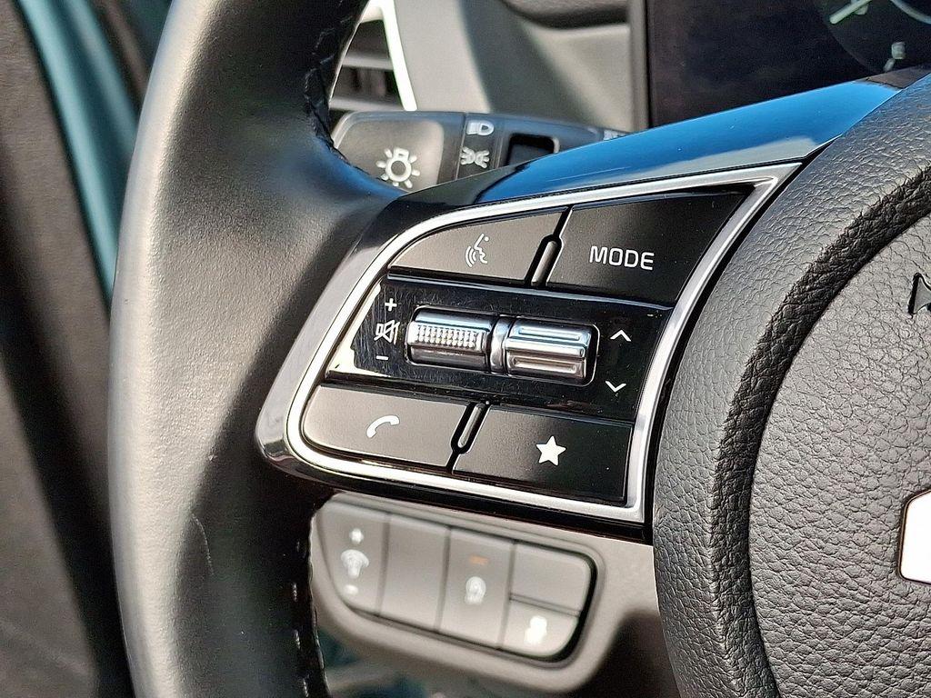 used 2024 Kia Seltos car, priced at $21,995