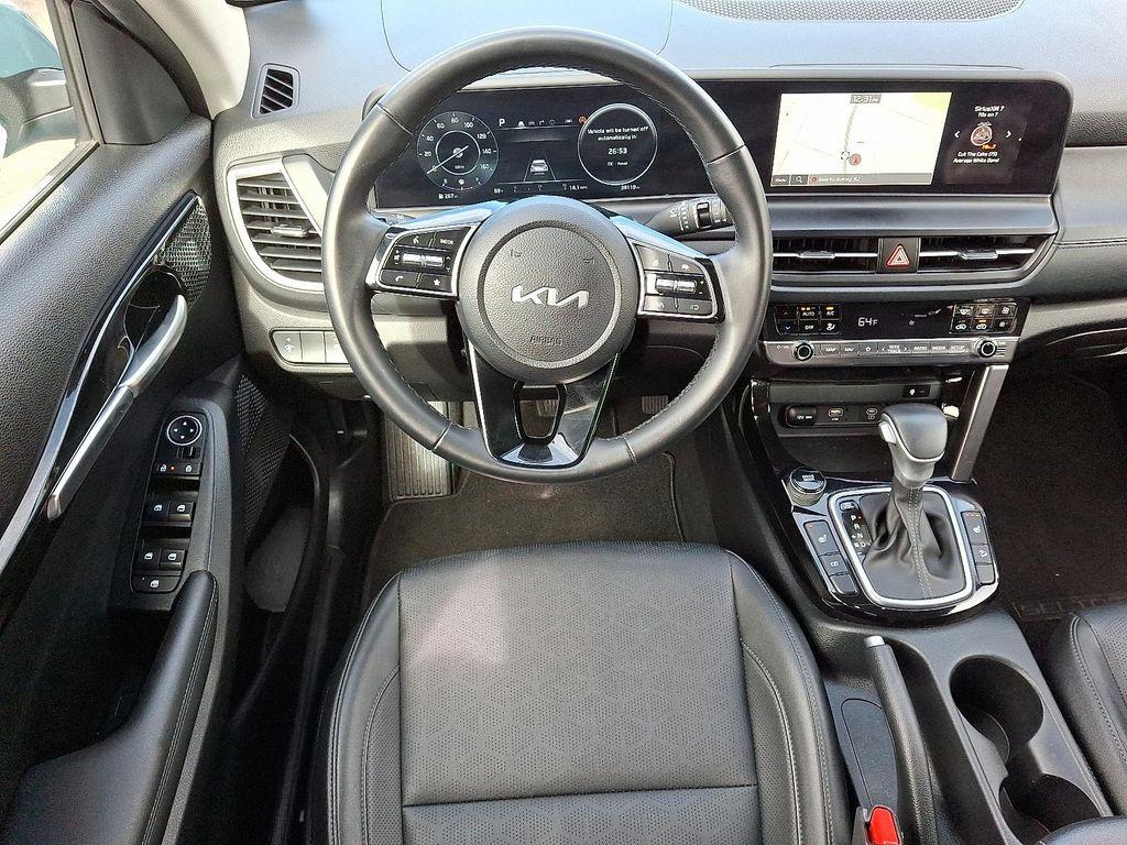 used 2024 Kia Seltos car, priced at $21,995