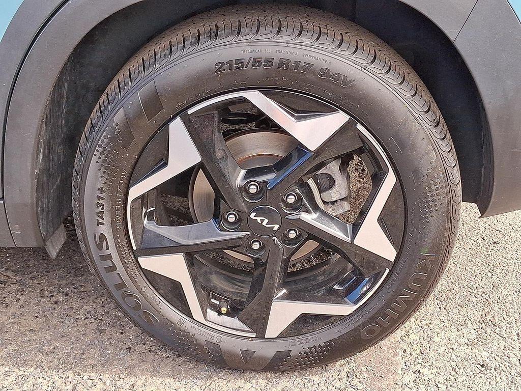 used 2024 Kia Seltos car, priced at $21,995